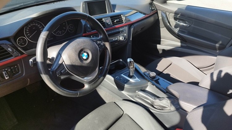 BMW S&eacute;rie 3 - 318 2.0 D TOURING AUTO