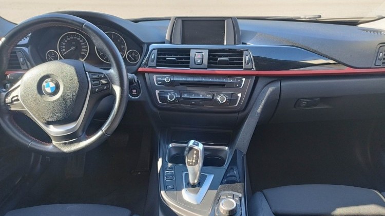 BMW S&eacute;rie 3 - 318 2.0 D TOURING AUTO