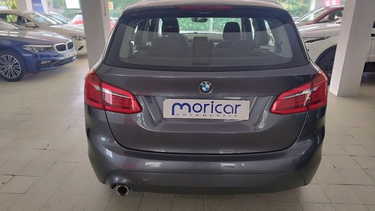 BMW S&eacute;rie 2 - 216 1.6 D