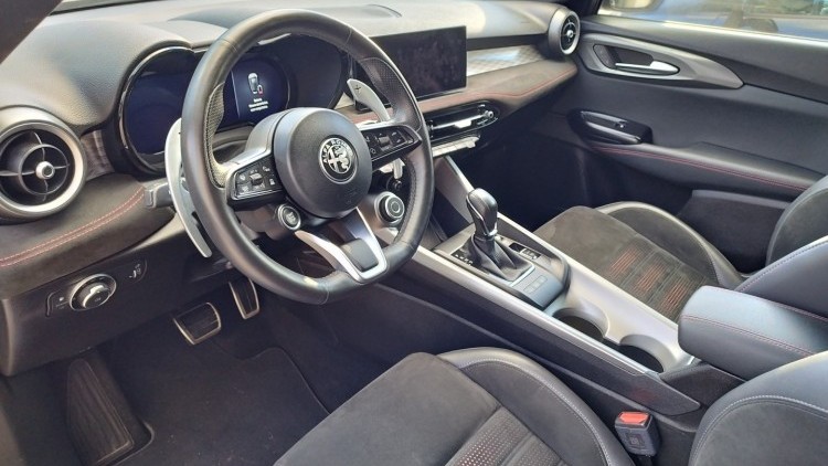 Alfa Romeo Tonale 1.3 HYBRID Q4 VELOCE