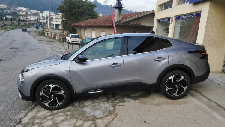 Citro&euml;n C4 X 1.2 PURETECH MAX (AUTO)