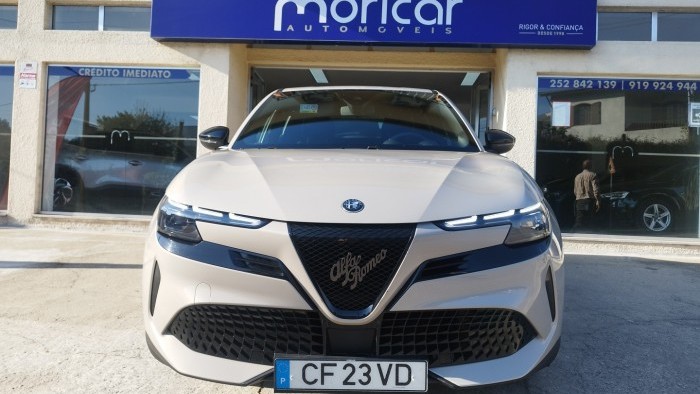 Alfa Romeo alfa junior eletrica ELETTRICA