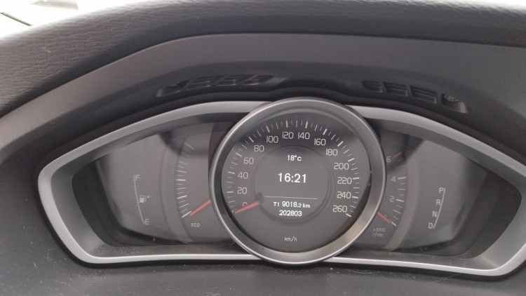Volvo V40 2.0 D AUTO