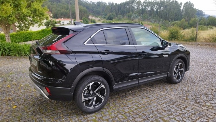 Mitsubishi Eclipse CROSS 2.4 PHEV 4WD AUTO