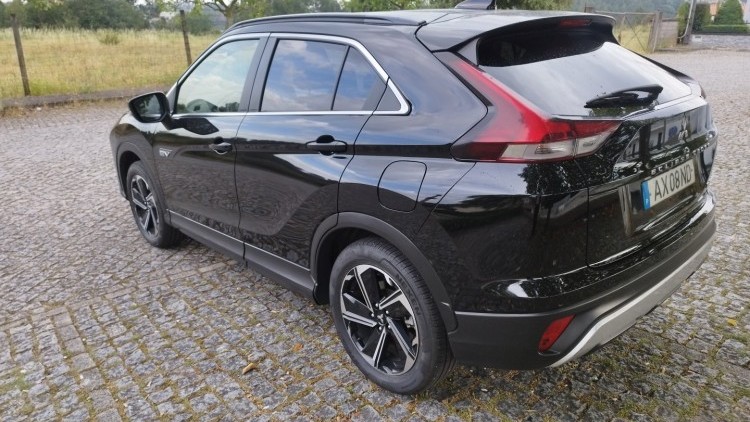 Mitsubishi Eclipse CROSS 2.4 PHEV 4WD AUTO