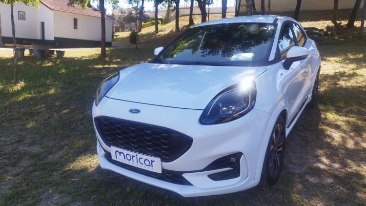 Ford Puma 1.0 ST-LINE X VIVID RUBY